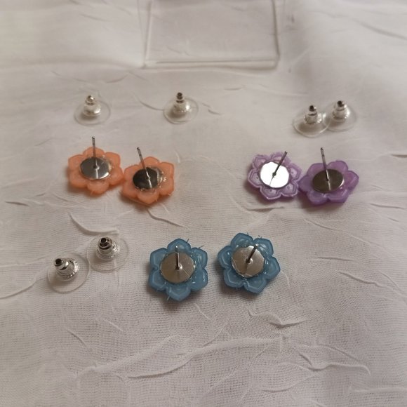 Three Pair Steel Handmade Hand Crafted Resin Flower Stud Earrings Jewelry #51 - Picture 10 of 14